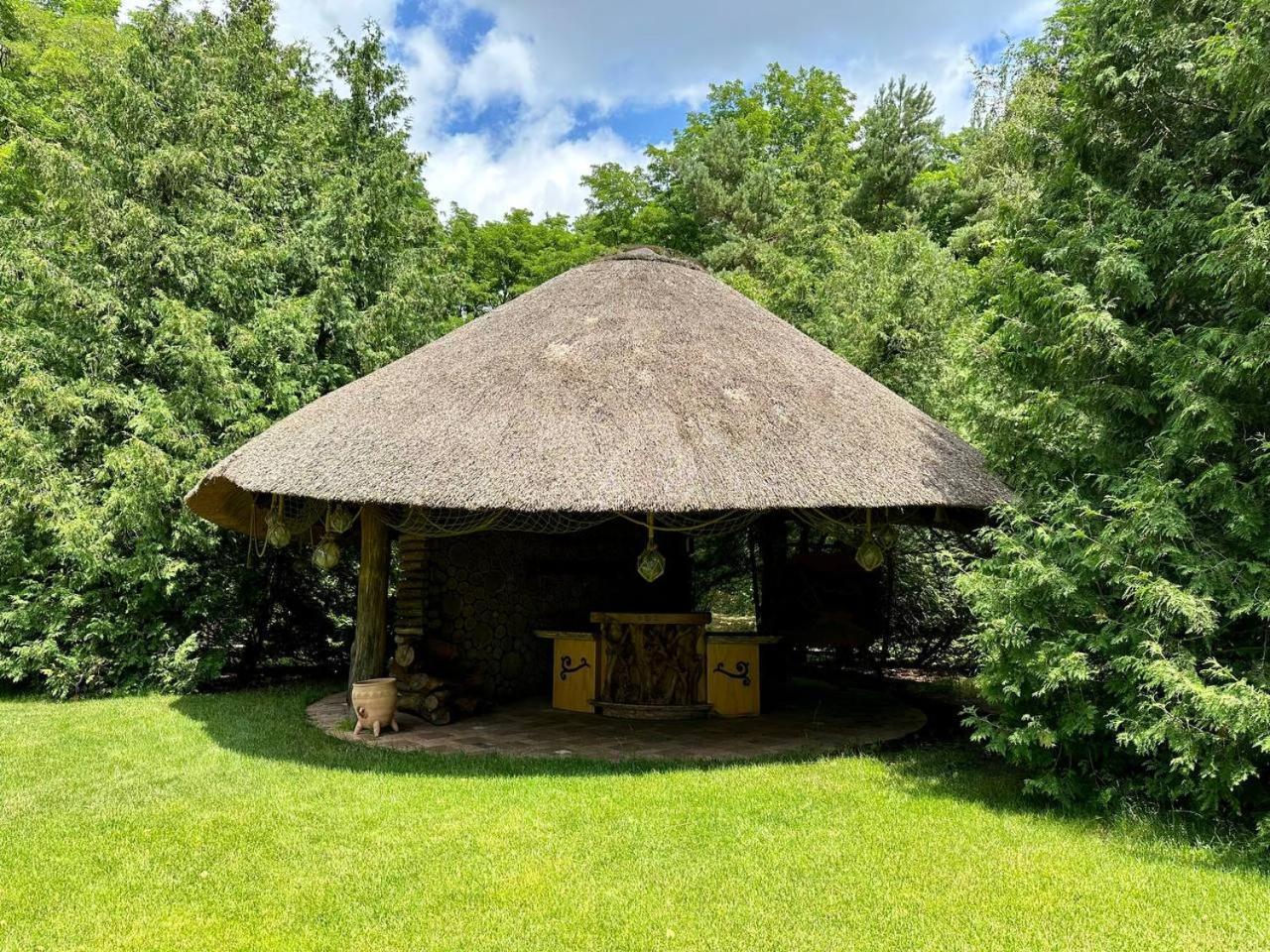 Secret Resort Club Pereiaslav-Khmelnytskyi Exterior photo